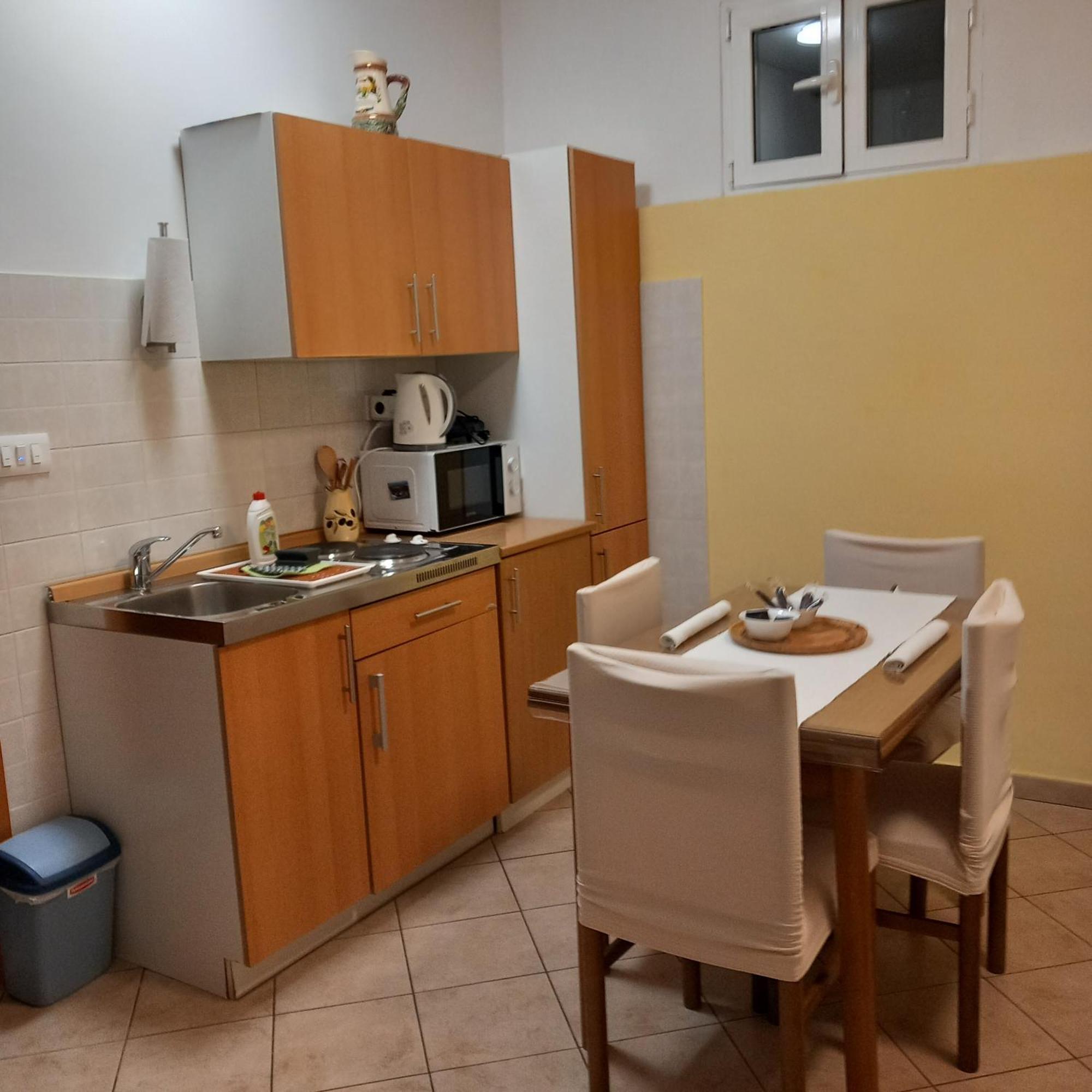 Apartmani Bozic-奥米沙利 外观 照片