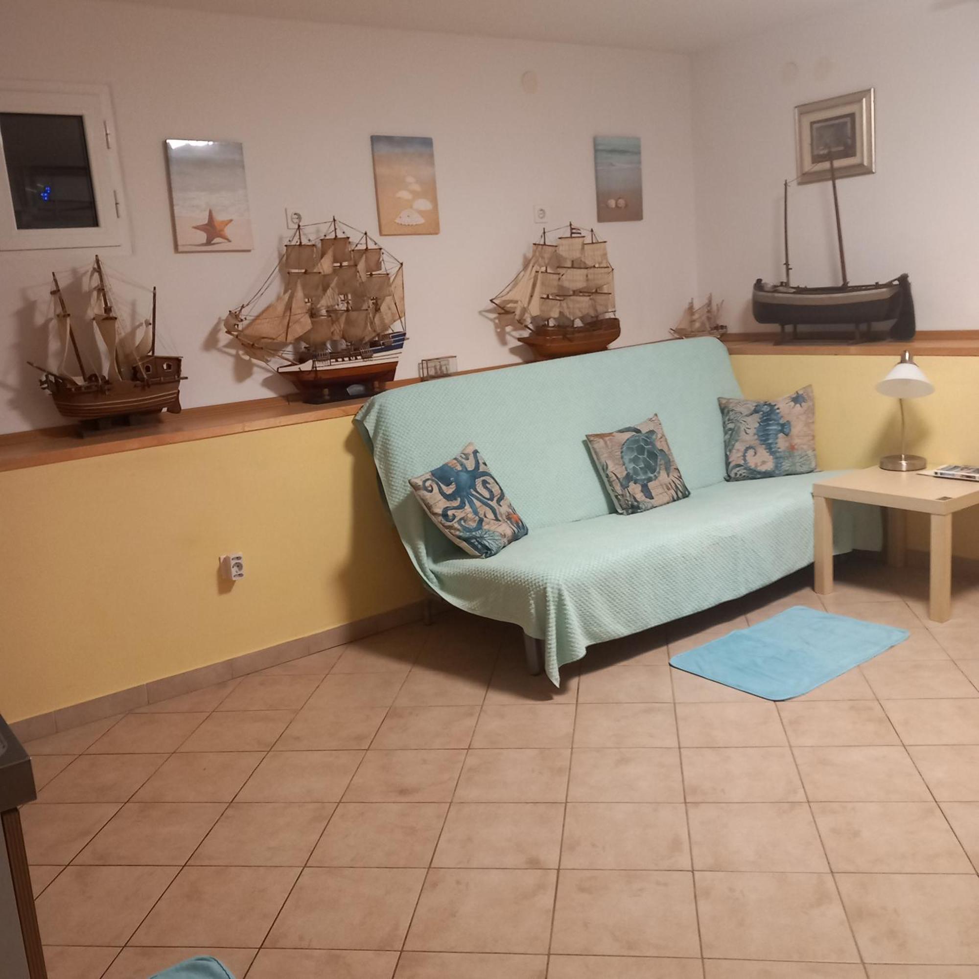 Apartmani Bozic-奥米沙利 外观 照片